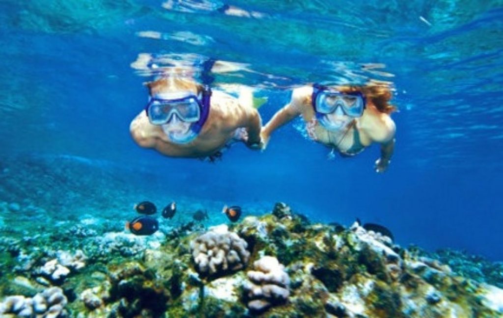 snorkeling-camping-isuledda